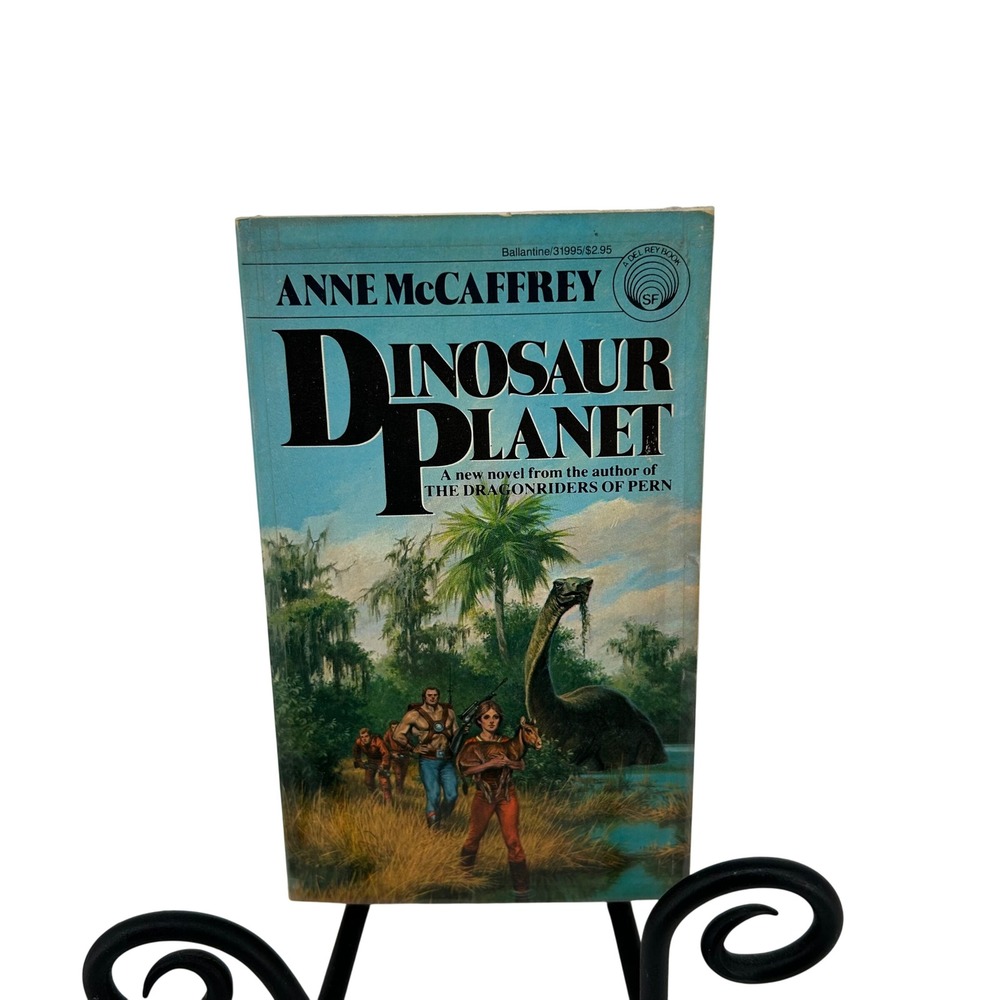 Anne McCaffrey Dinosaur Planet Vintage 1978 Del Rey Sci-Fi Paperback Book